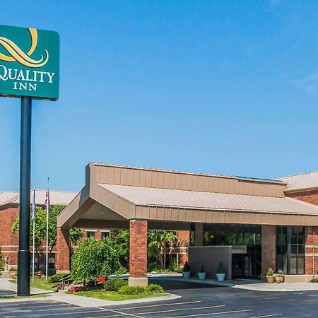 Quality Inn Auburn Hills - Detroit North Ngoại thất bức ảnh