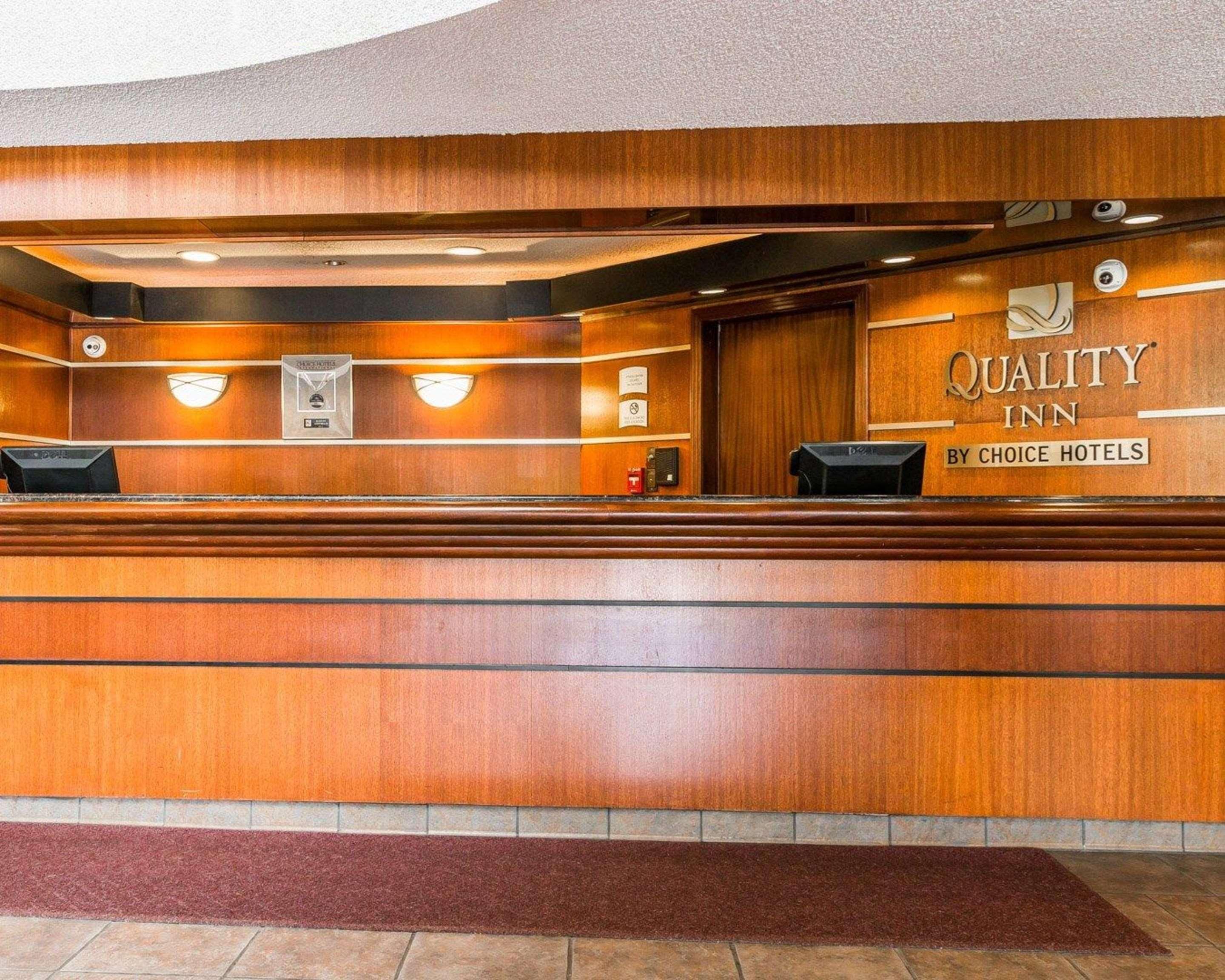Quality Inn Auburn Hills - Detroit North Ngoại thất bức ảnh