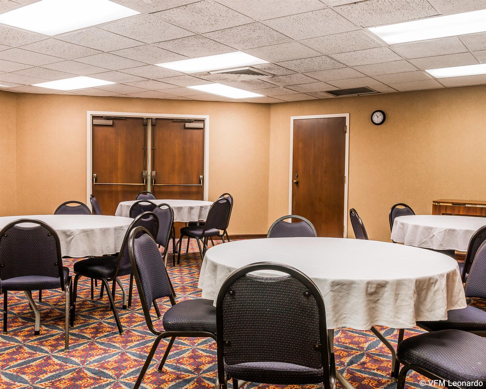 Quality Inn Auburn Hills - Detroit North Ngoại thất bức ảnh